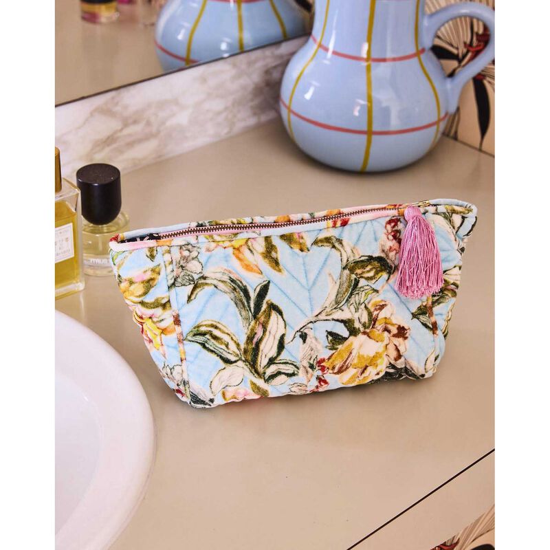 Kip&Co Somerset Blue Velvet Toiletry Bag image number 3